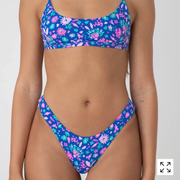 Bright Swimwear Bali Bottom in Sky Purple, size small - Picture 1 of 5